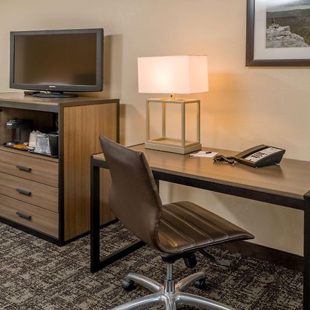 Best Western Logan Inn Chapmanville Bagian luar foto