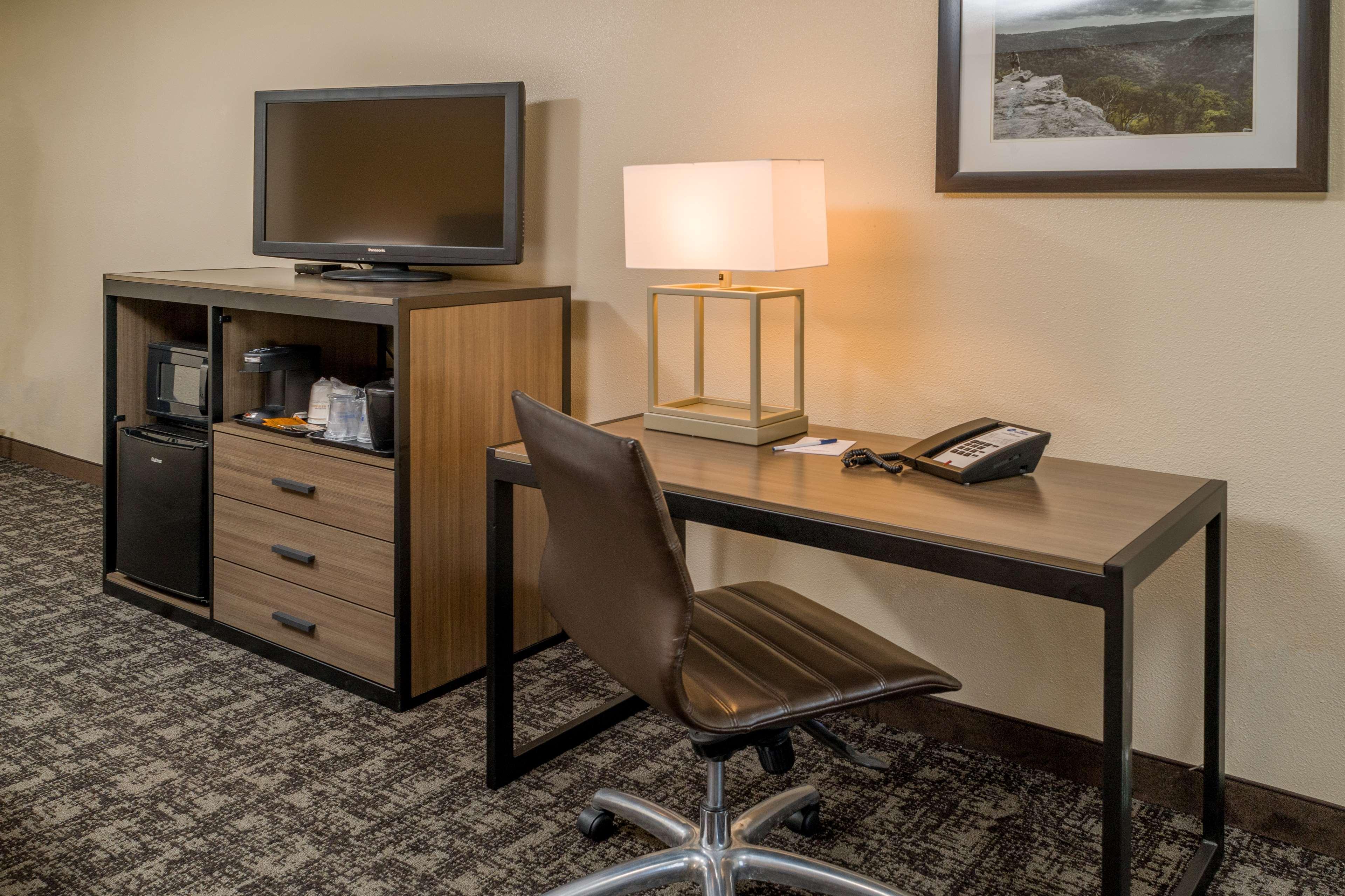 Best Western Logan Inn Chapmanville Bagian luar foto