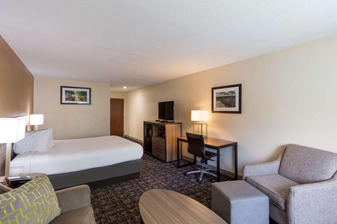 Best Western Logan Inn Chapmanville Bagian luar foto